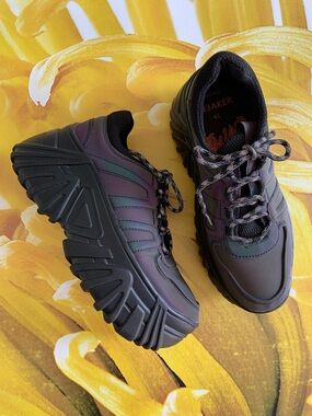 BERSHKA Iridescent Purple-Green—Black High Platform Chunky Sneakers (Sz 41)